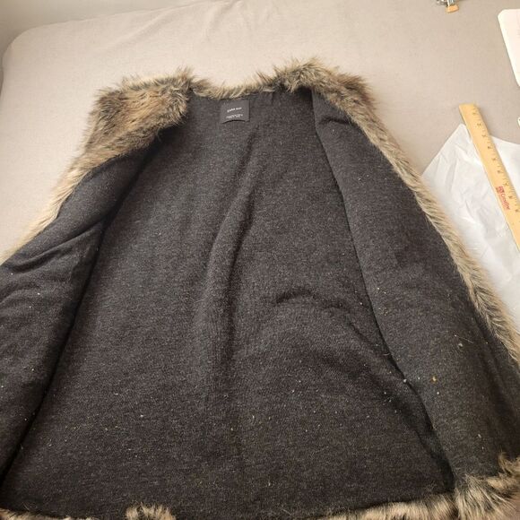 Zara Knit Faux Fur Vest Medium - Picture 6 of 9